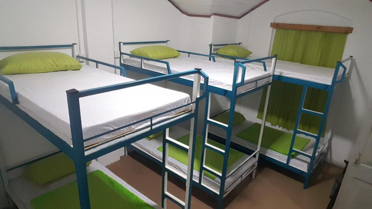 Leisure Nest Hostel Nuwara Eliya Bagian luar foto