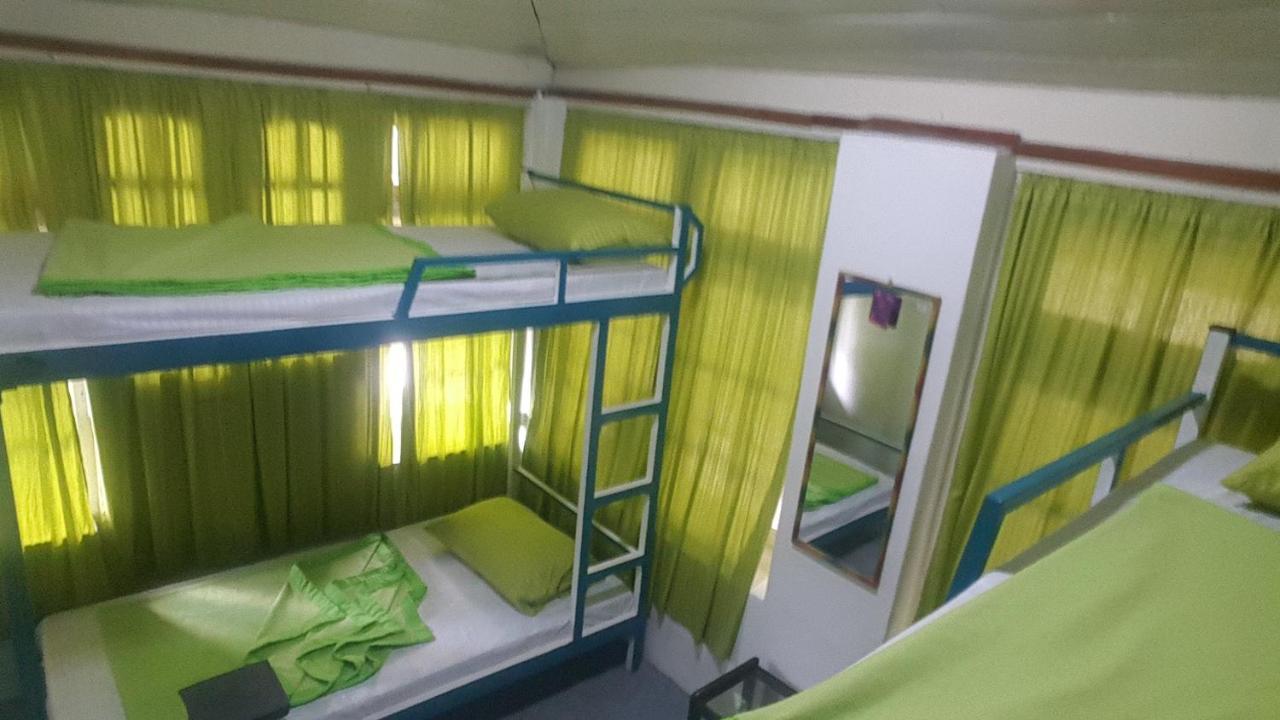 Leisure Nest Hostel Nuwara Eliya Bagian luar foto